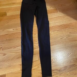 Lululemon size 4 leggings